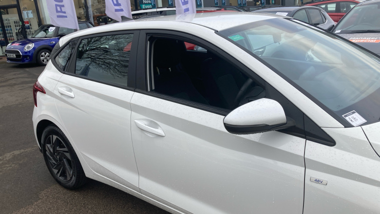 Hyundai i20 1.0T GDi 48V MHD SE Connect 5dr Petrol Hatchback